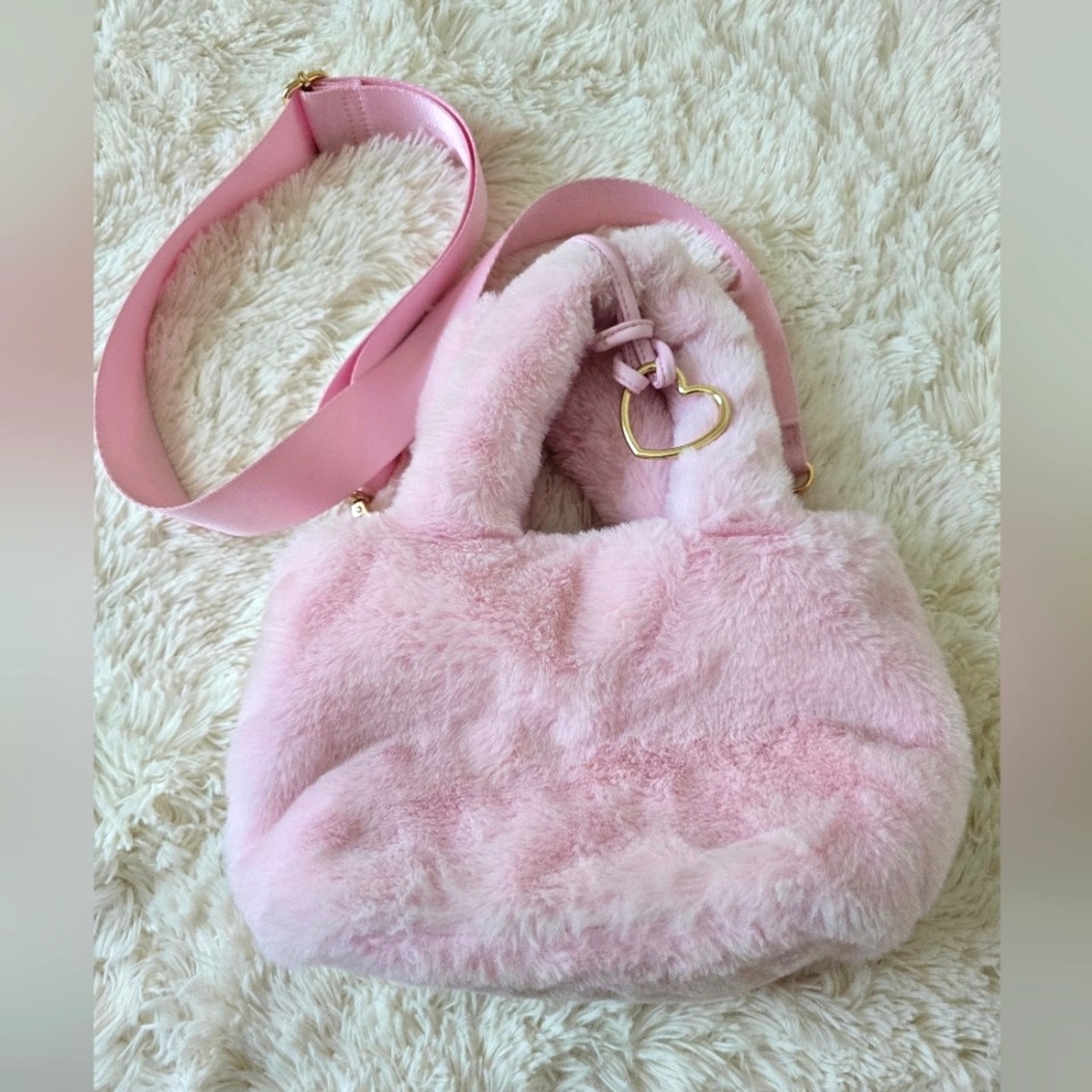 ☆ Icing Pink and Gold Shoulder Bag with Plush Texture and Rounded Shape - Picture 1 of 15